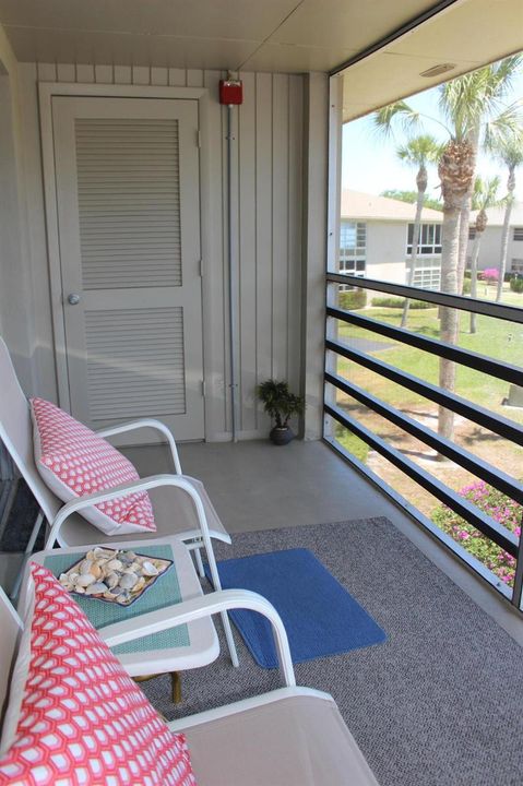 Porch 1