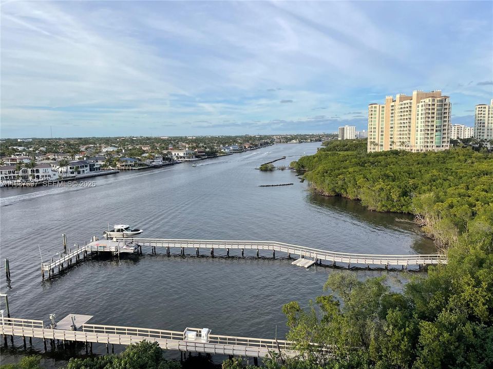 For Rent: $5,450 (2 beds, 2 baths, 1349 Square Feet)