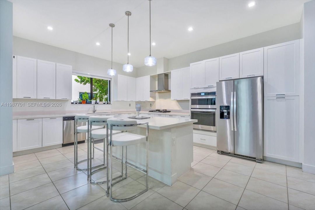 For Sale: $1,110,000 (4 beds, 3 baths, 2863 Square Feet)