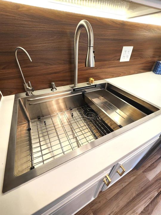 ADD SINK 183df538-97bf-48ca-a2a0-3db996a