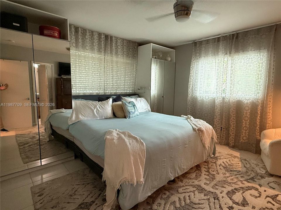 Activo con contrato: $1,298,000 (0 camas, 0 baños, 2640 Pies cuadrados)