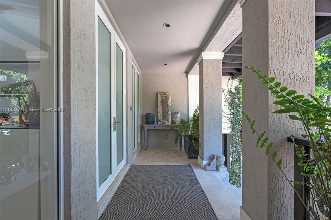 En Venta: $5,495,000 (5 camas, 5 baños, 3476 Pies cuadrados)