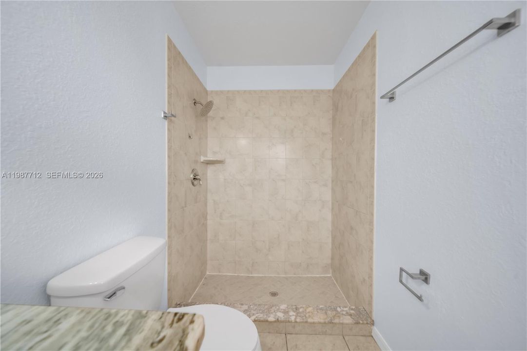 На продажу: $490,000 (0 спален, 0 ванн, 0 Квадратных фут)