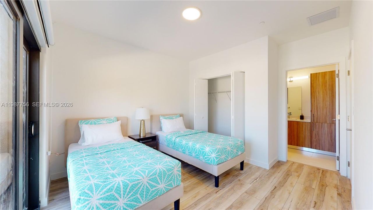 Active With Contract: $2,500 (3 beds, 2 baths, 1478 Square Feet)