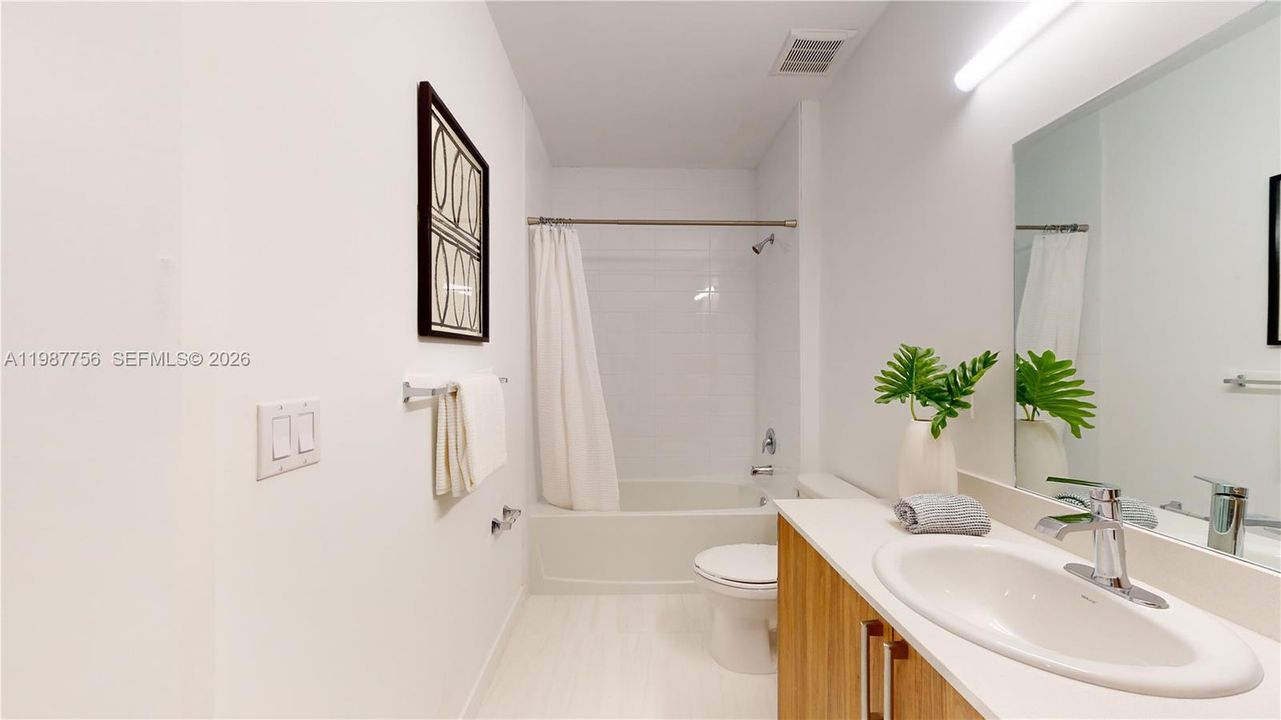 Active With Contract: $2,500 (3 beds, 2 baths, 1478 Square Feet)