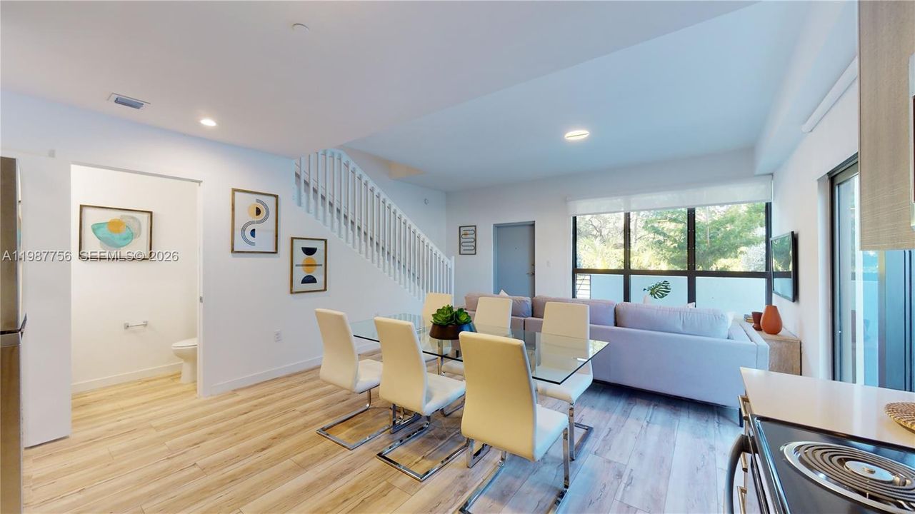 Active With Contract: $2,500 (3 beds, 2 baths, 1478 Square Feet)