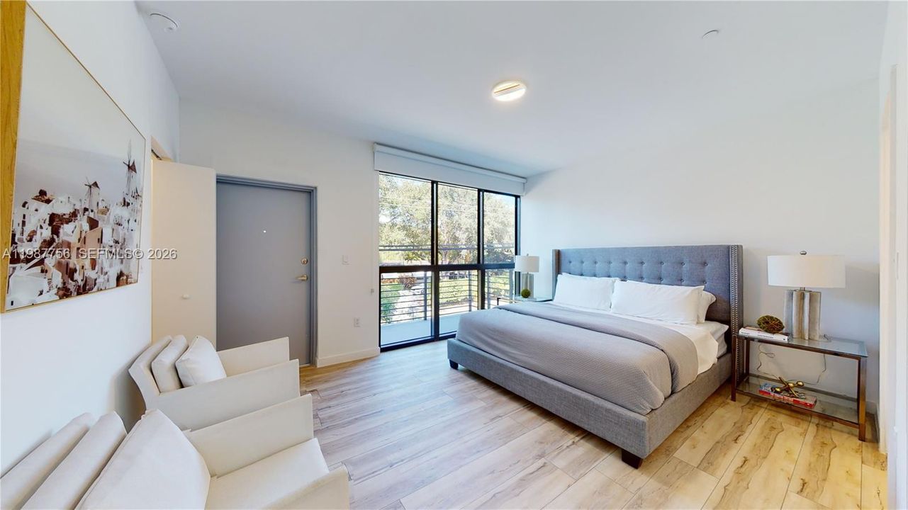 Active With Contract: $2,500 (3 beds, 2 baths, 1478 Square Feet)