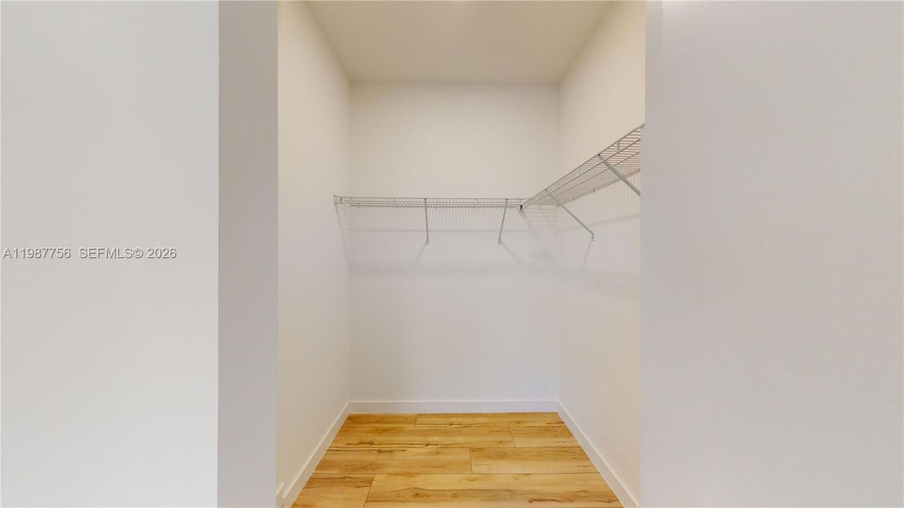 Active With Contract: $2,500 (3 beds, 2 baths, 1478 Square Feet)
