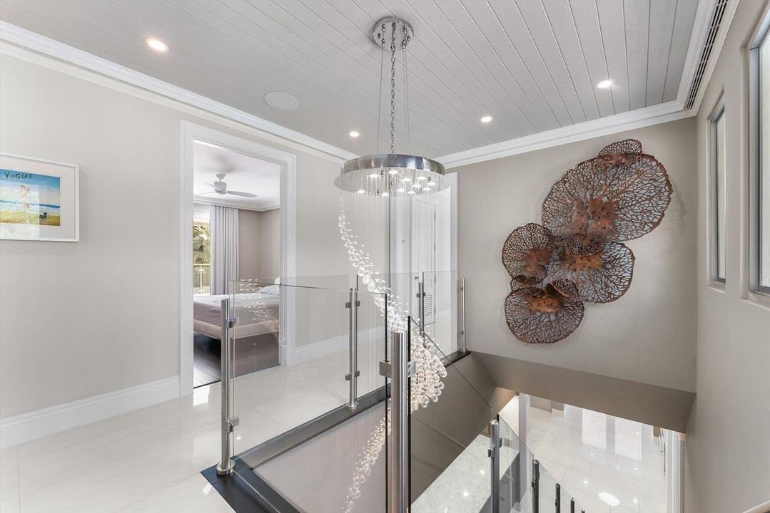 2nd floor landing