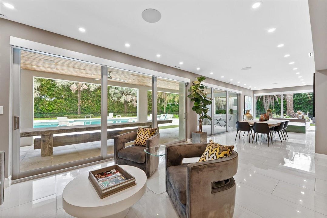 Family/Sitting area