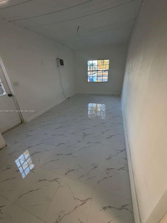 Недавно арендовано: $2,250 (5 спален, 2 ванн, 2112 Квадратных фут)
