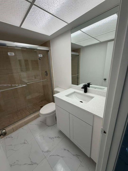 Недавно арендовано: $2,250 (5 спален, 2 ванн, 2112 Квадратных фут)