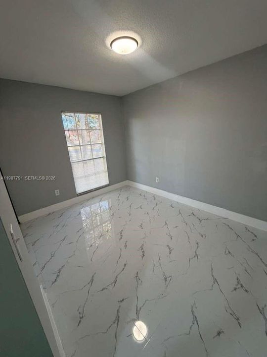 Недавно арендовано: $2,250 (5 спален, 2 ванн, 2112 Квадратных фут)