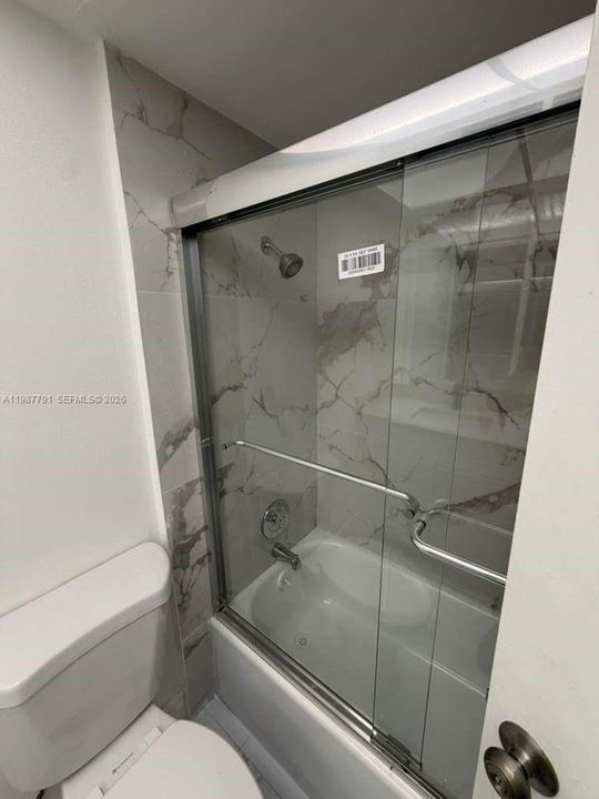 Недавно арендовано: $2,250 (5 спален, 2 ванн, 2112 Квадратных фут)