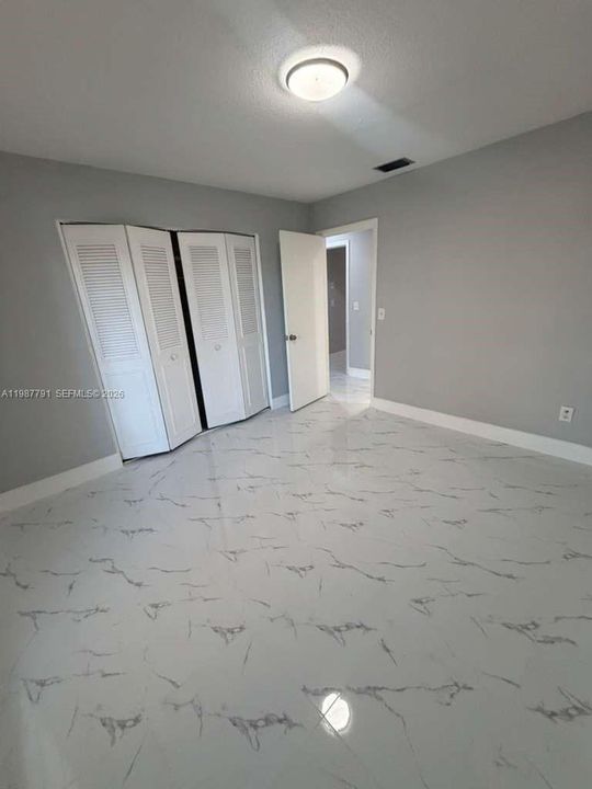 Недавно арендовано: $2,250 (5 спален, 2 ванн, 2112 Квадратных фут)