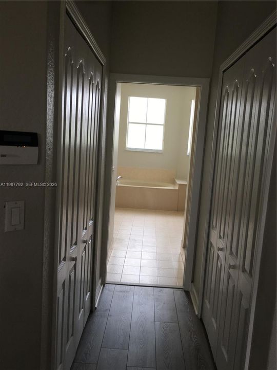 Active With Contract: $4,400 (4 beds, 4 baths, 2650 Square Feet)