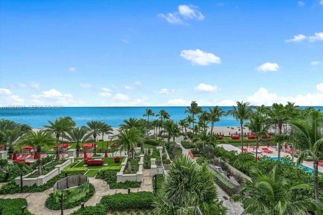 For Sale: $15,750,000 (6 beds, 8 baths, 4965 Square Feet)