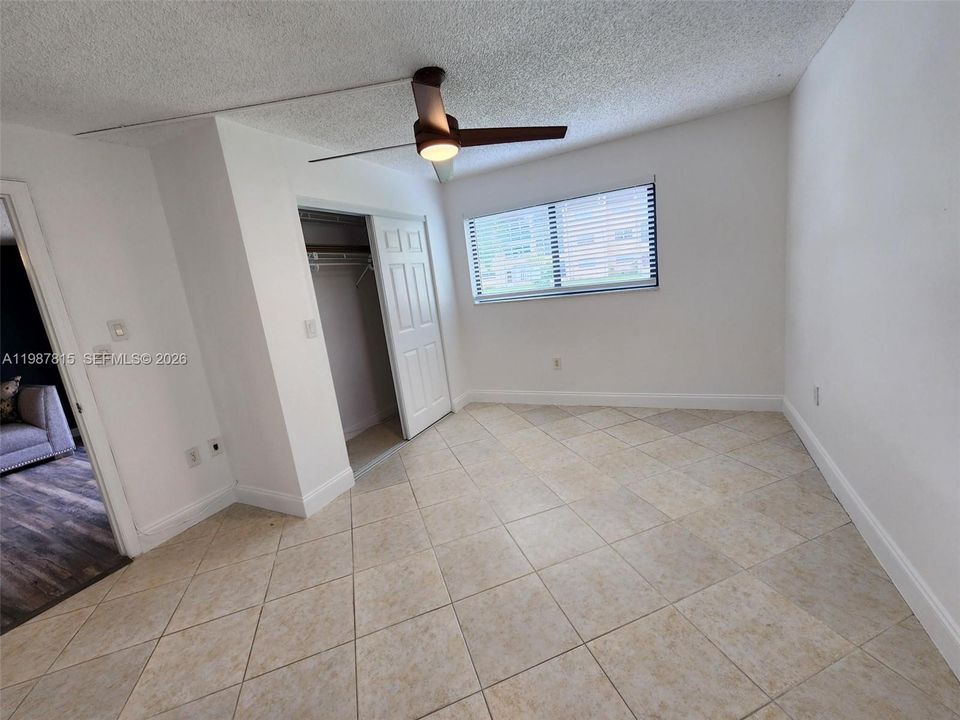 Activo con contrato: $89,000 (2 camas, 2 baños, 850 Pies cuadrados)