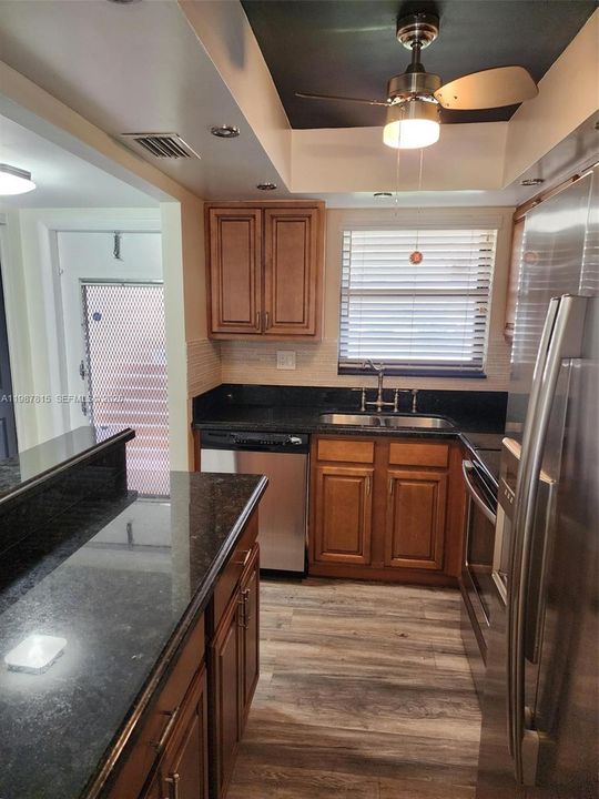Activo con contrato: $89,000 (2 camas, 2 baños, 850 Pies cuadrados)