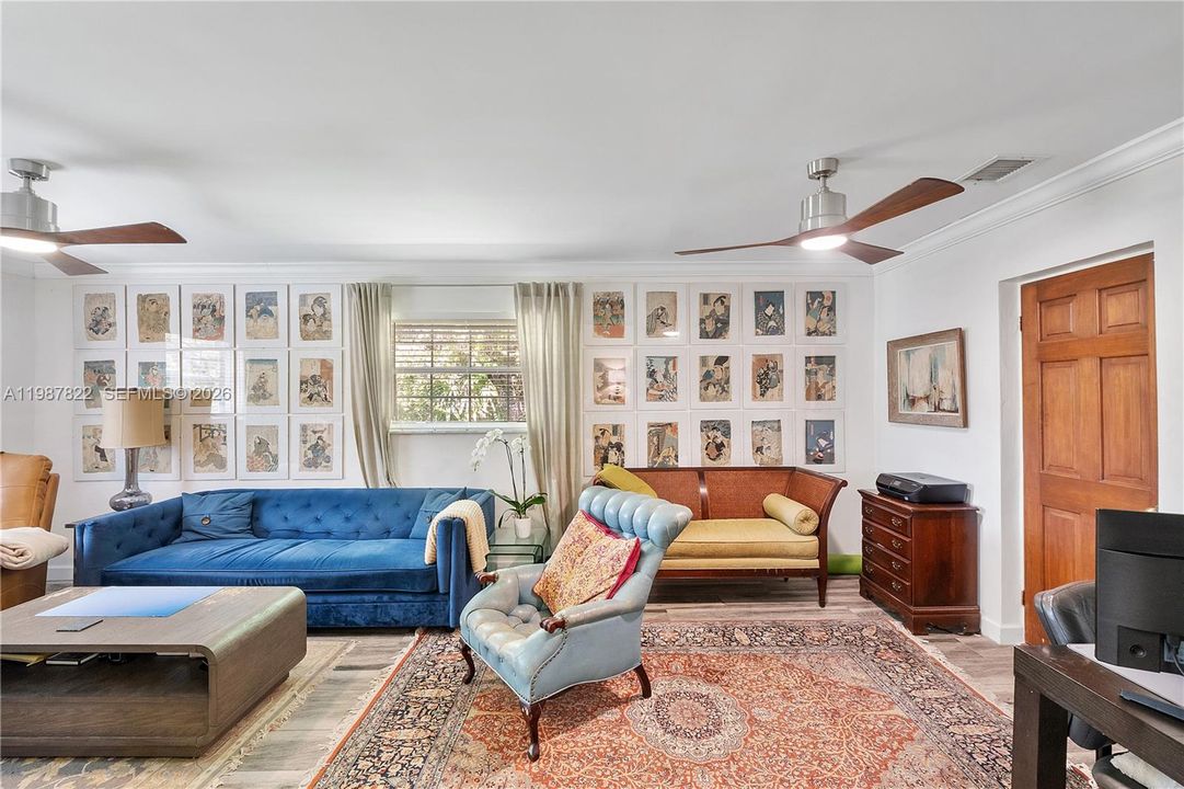 Vendido Recientemente: $995,000 (3 camas, 2 baños, 1980 Pies cuadrados)