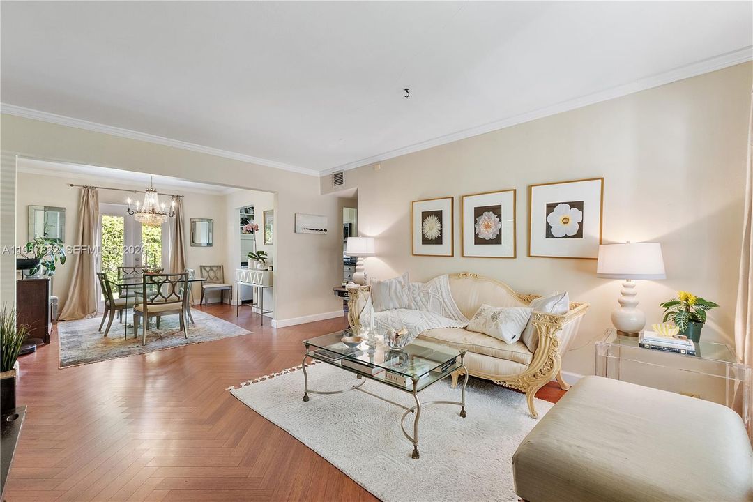 Vendido Recientemente: $995,000 (3 camas, 2 baños, 1980 Pies cuadrados)