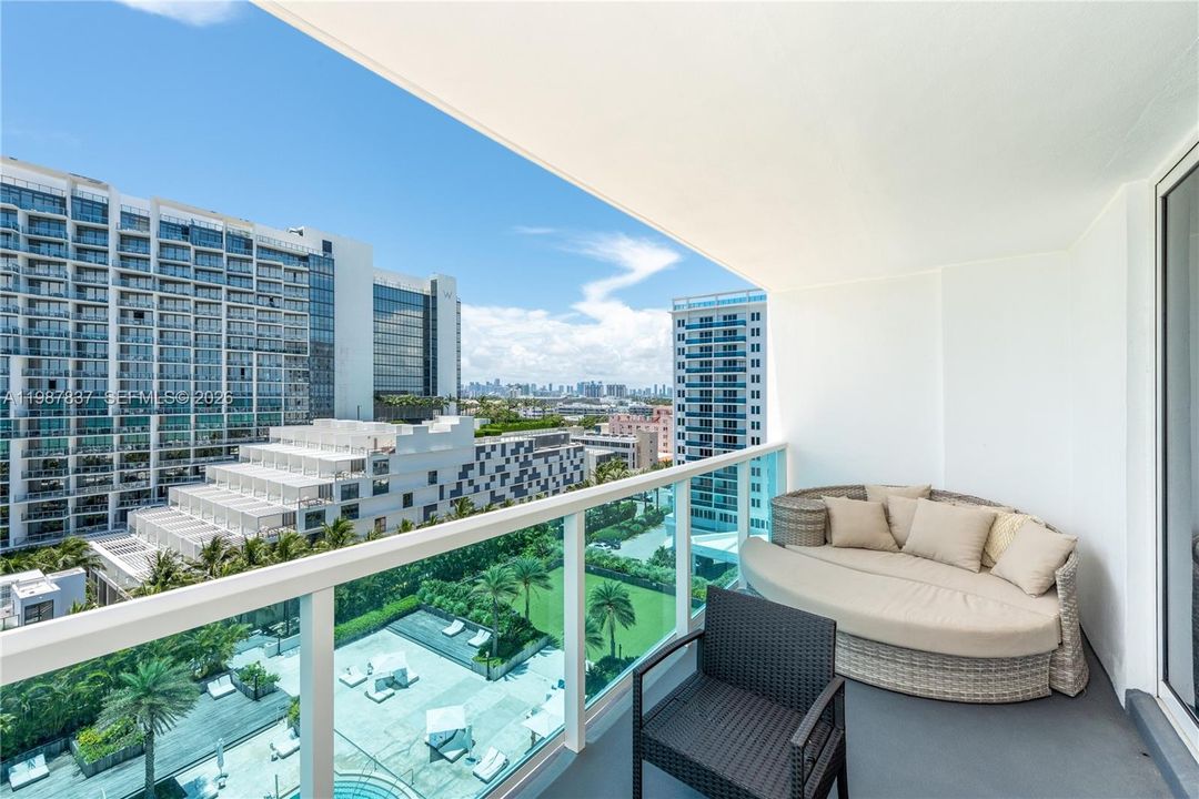 На продажу: $3,195,000 (2 спален, 2 ванн, 1480 Квадратных фут)