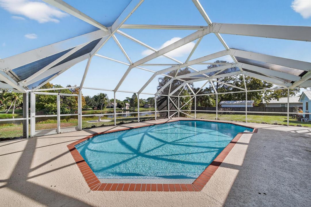 pool2.jpg-FULL