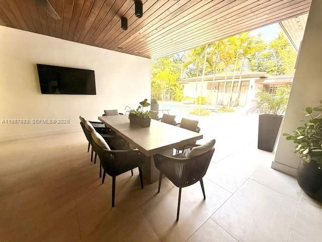 En Venta: $13,999,999 (7 camas, 7 baños, 6345 Pies cuadrados)
