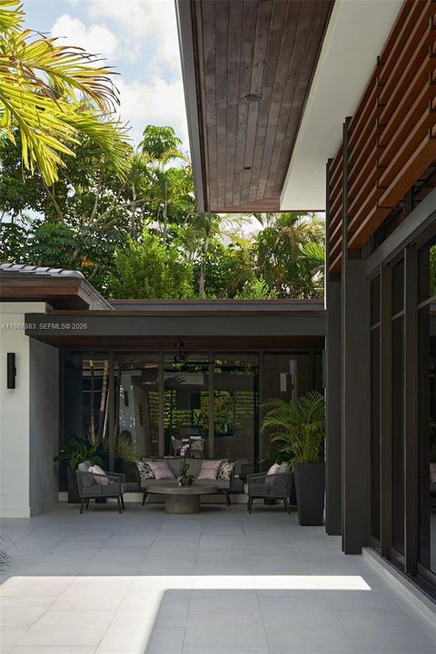 En Venta: $13,999,999 (7 camas, 7 baños, 6345 Pies cuadrados)