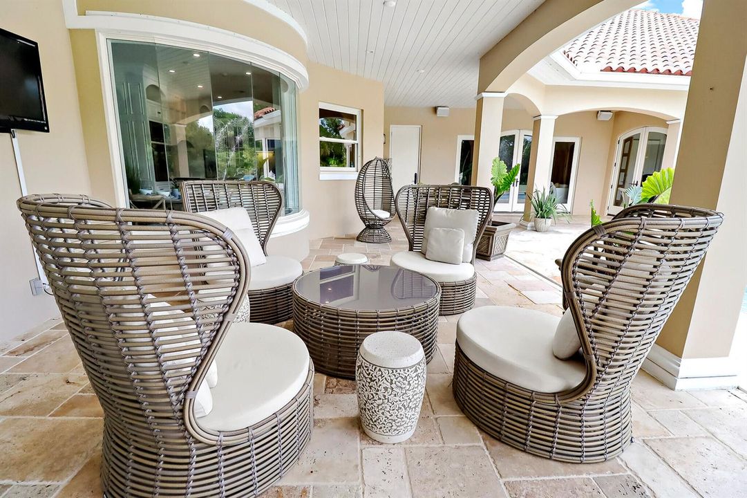 15 Backyard (2)