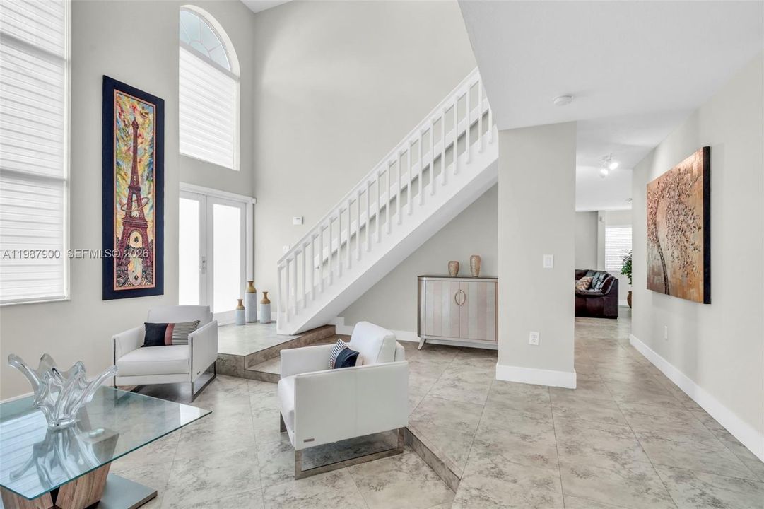 Recently Sold: $829,000 (4 beds, 3 baths, 2096 Square Feet)