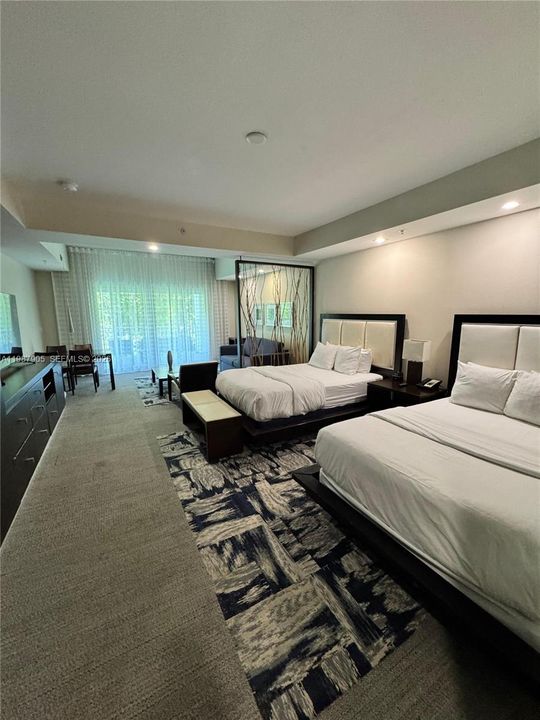 На продажу: $120,000 (1 спален, 1 ванн, 705 Квадратных фут)