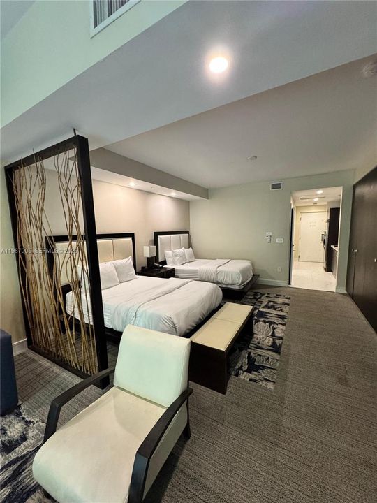 На продажу: $120,000 (1 спален, 1 ванн, 705 Квадратных фут)