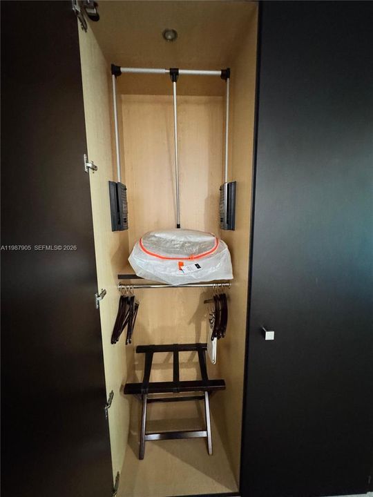 На продажу: $120,000 (1 спален, 1 ванн, 705 Квадратных фут)