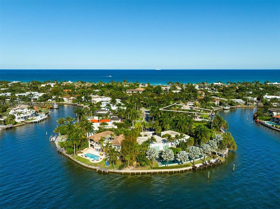 待售: $14,800,000 (0.48 acres)