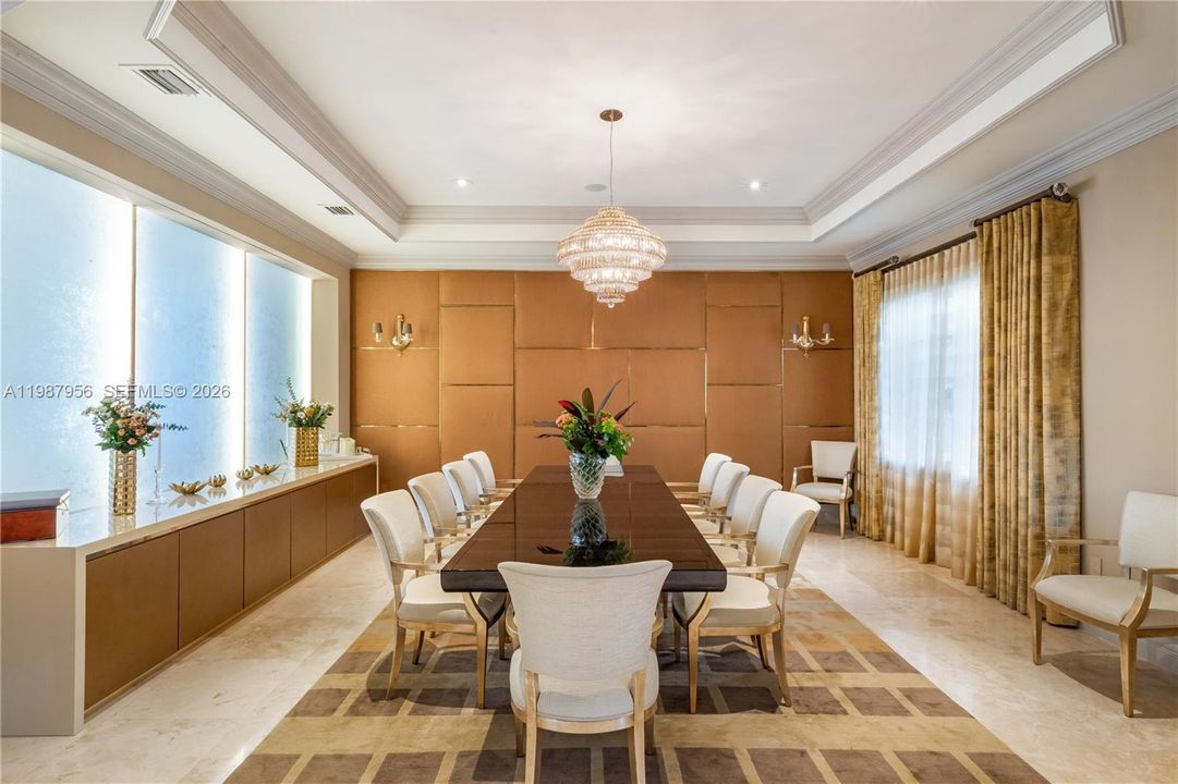 На продажу: $18,500,000 (9 спален, 8 ванн, 9997 Квадратных фут)