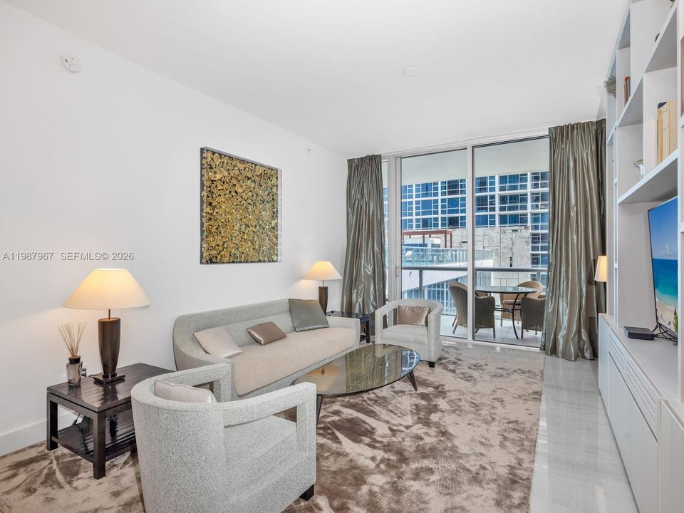 Active With Contract: $9,500 (2 beds, 2 baths, 1255 Square Feet)