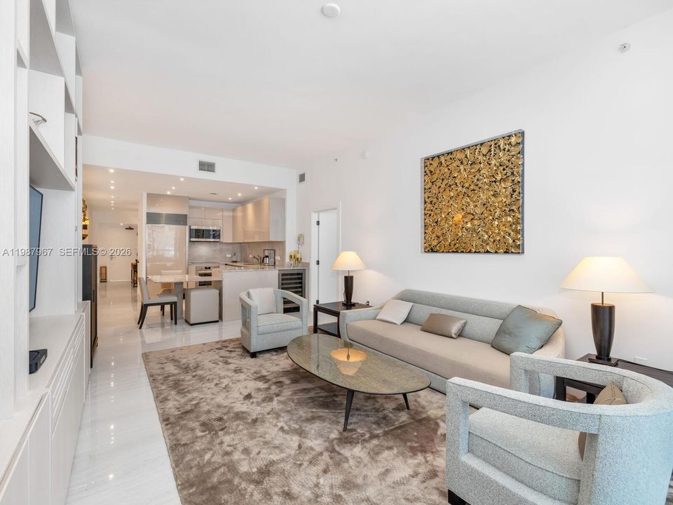 Active With Contract: $9,500 (2 beds, 2 baths, 1255 Square Feet)