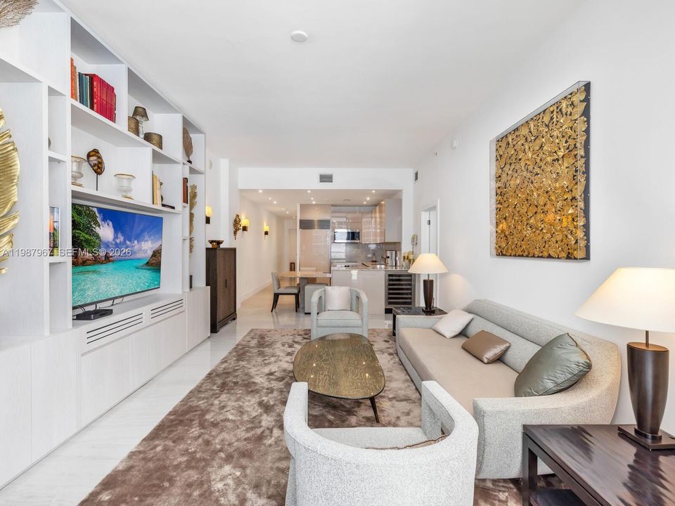 Active With Contract: $9,500 (2 beds, 2 baths, 1255 Square Feet)