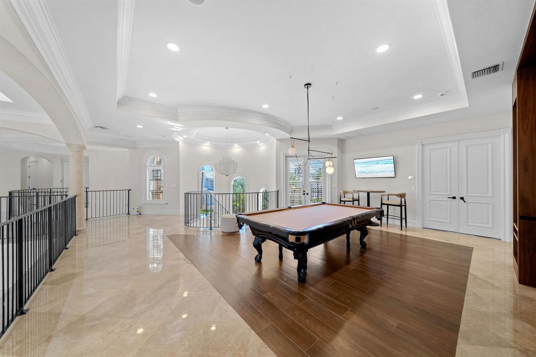 2593 SE 8th St-12