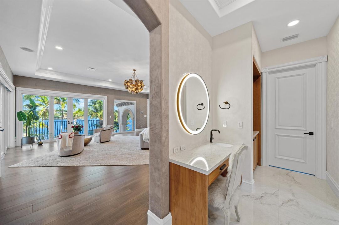 2593 SE 8th St-28