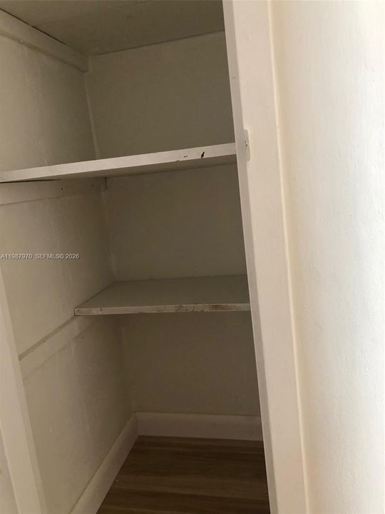 En Venta: $239,000 (2 camas, 2 baños, 1083 Pies cuadrados)