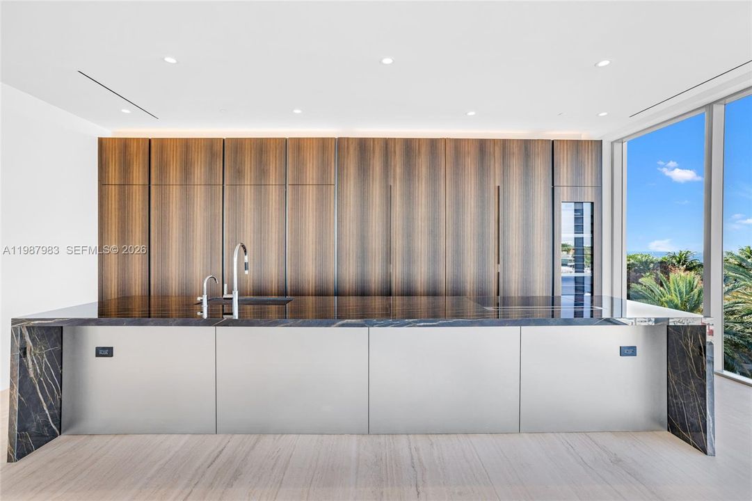 For Sale: $9,500,000 (4 beds, 4 baths, 4318 Square Feet)