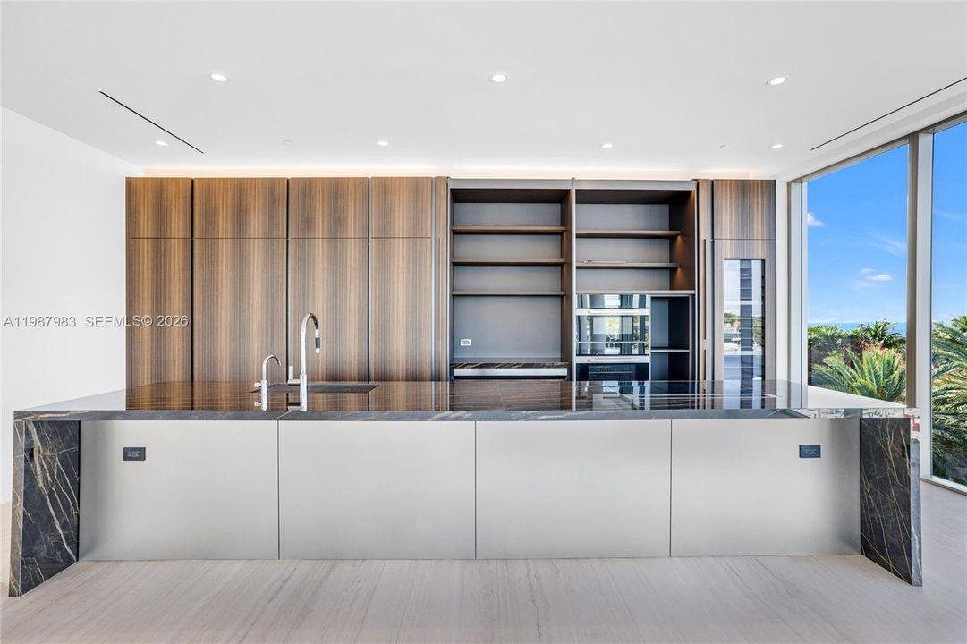 For Sale: $9,500,000 (4 beds, 4 baths, 4318 Square Feet)