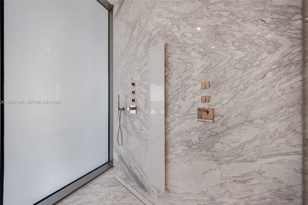 For Sale: $9,500,000 (4 beds, 4 baths, 4318 Square Feet)