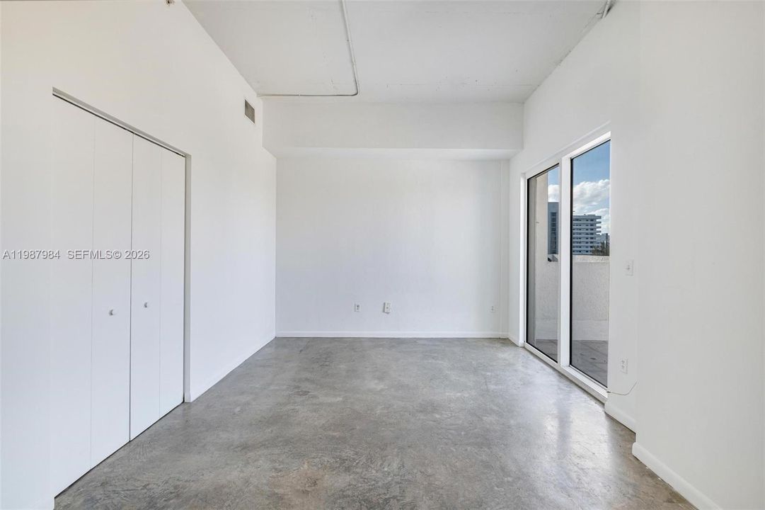 En Venta: $309,000 (1 camas, 1 baños, 685 Pies cuadrados)