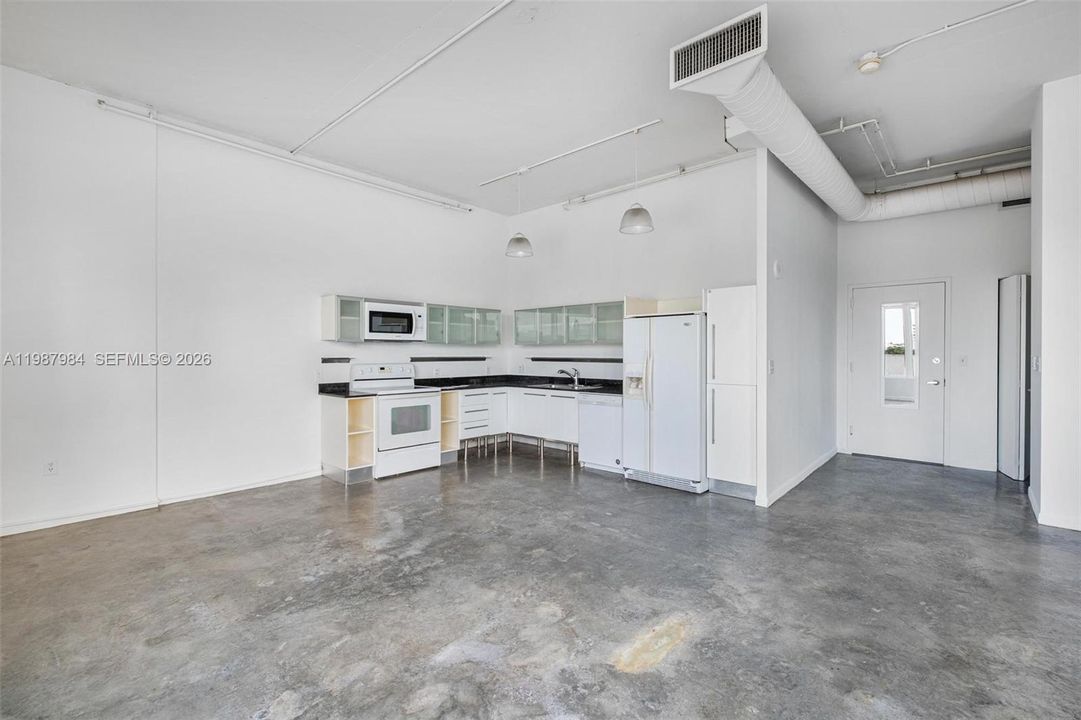En Venta: $309,000 (1 camas, 1 baños, 685 Pies cuadrados)