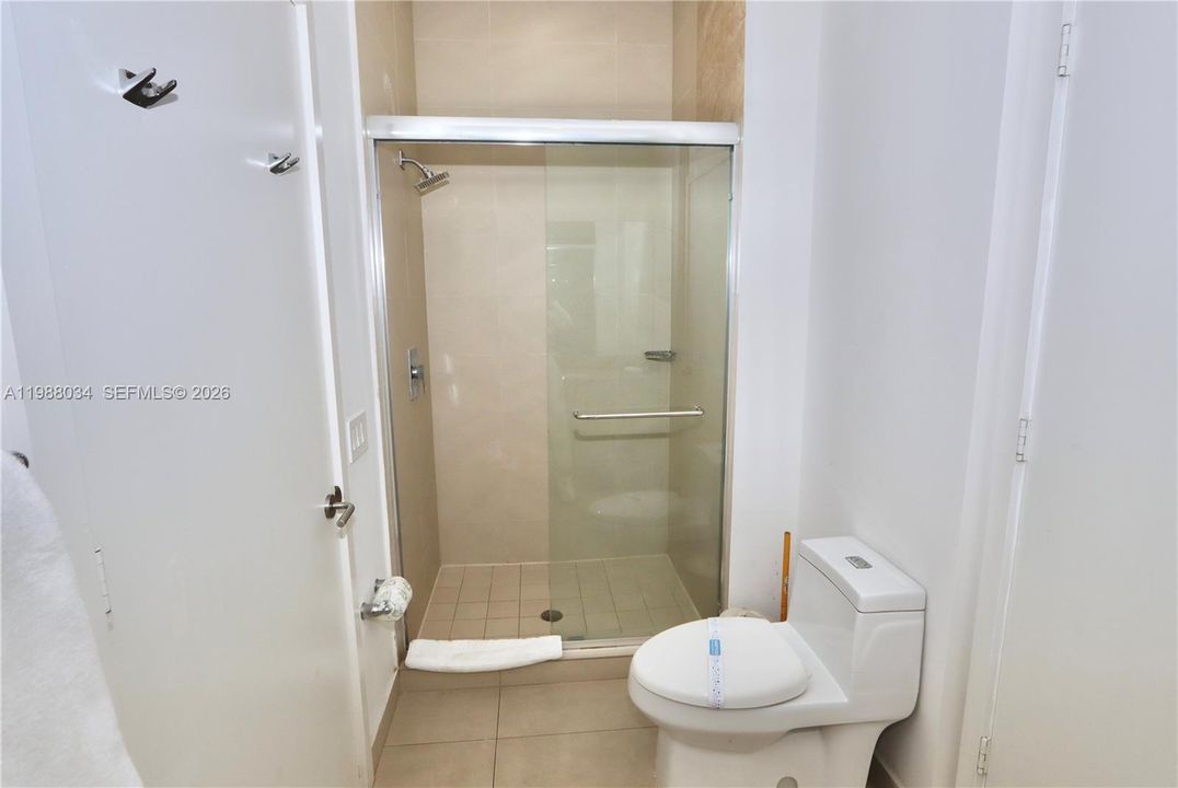 En Venta: $918,000 (2 camas, 2 baños, 1179 Pies cuadrados)