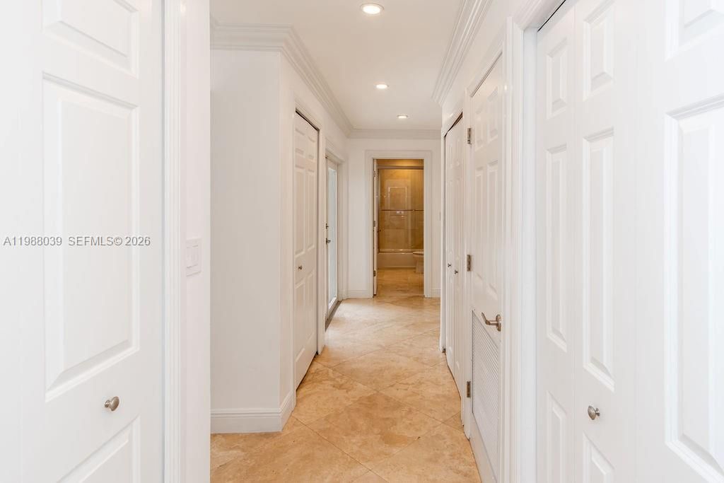 Active With Contract: $15,000 (4 beds, 4 baths, 3171 Square Feet)
