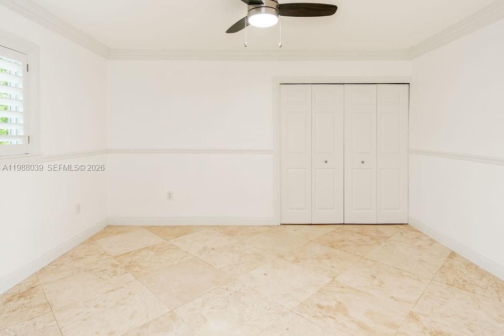 Active With Contract: $15,000 (4 beds, 4 baths, 3171 Square Feet)